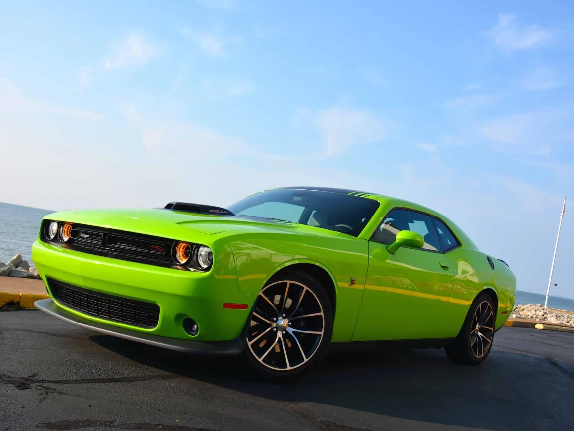 Dodge Challenger Scat Pack with 485hp 392 HEMI V8.